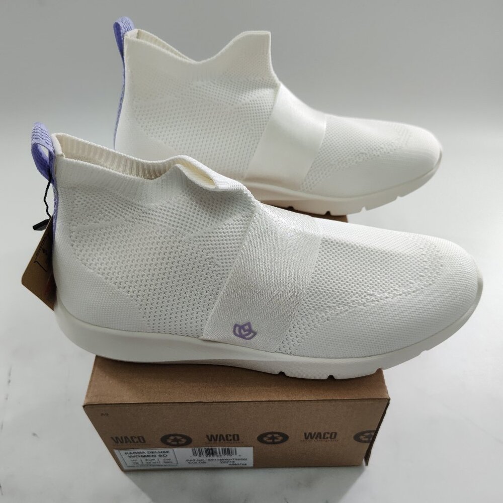 Waco Women's Karma Deluxe Sneaker White Size 9D